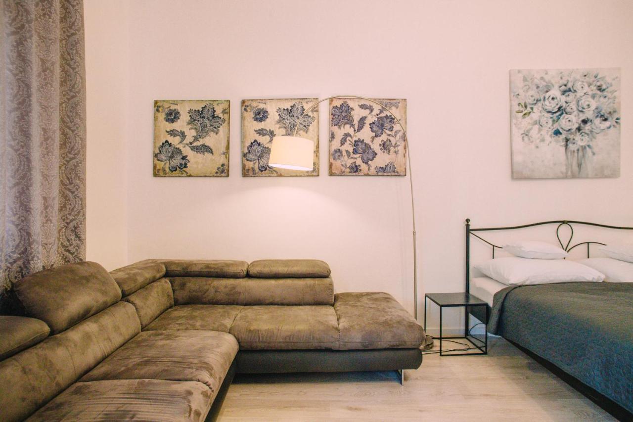 Entrez Apartment 3 - Historical Centre Kosice Bagian luar foto